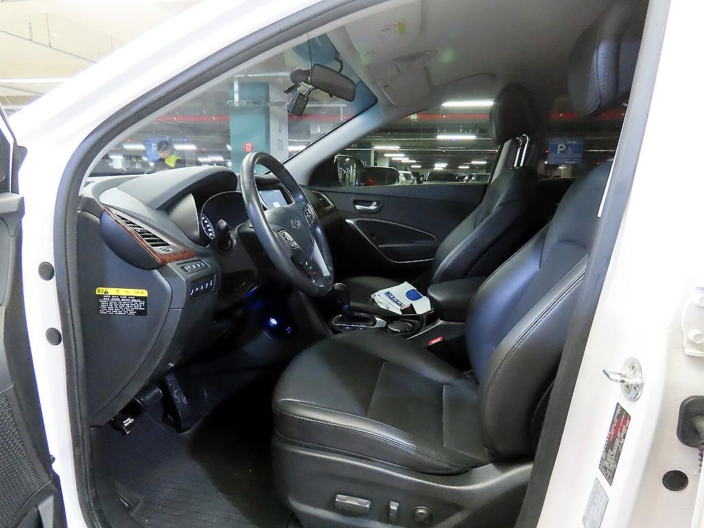 HYUNDAI Santa Fe - Vista 6