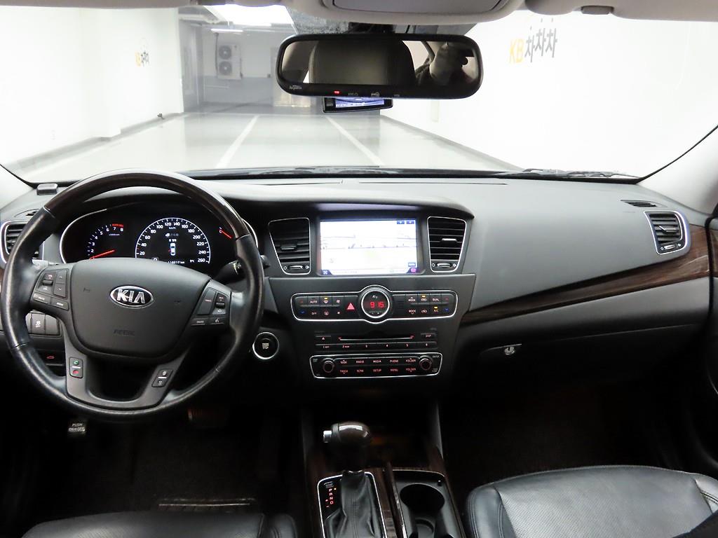 KIA K7 - Vista 7