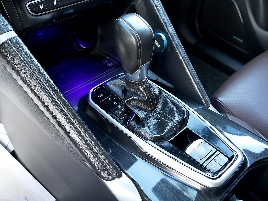 SAMSUNG QM6 2017 Blanco - Importación desde Corea - HF Imports Iquique - Foto 7