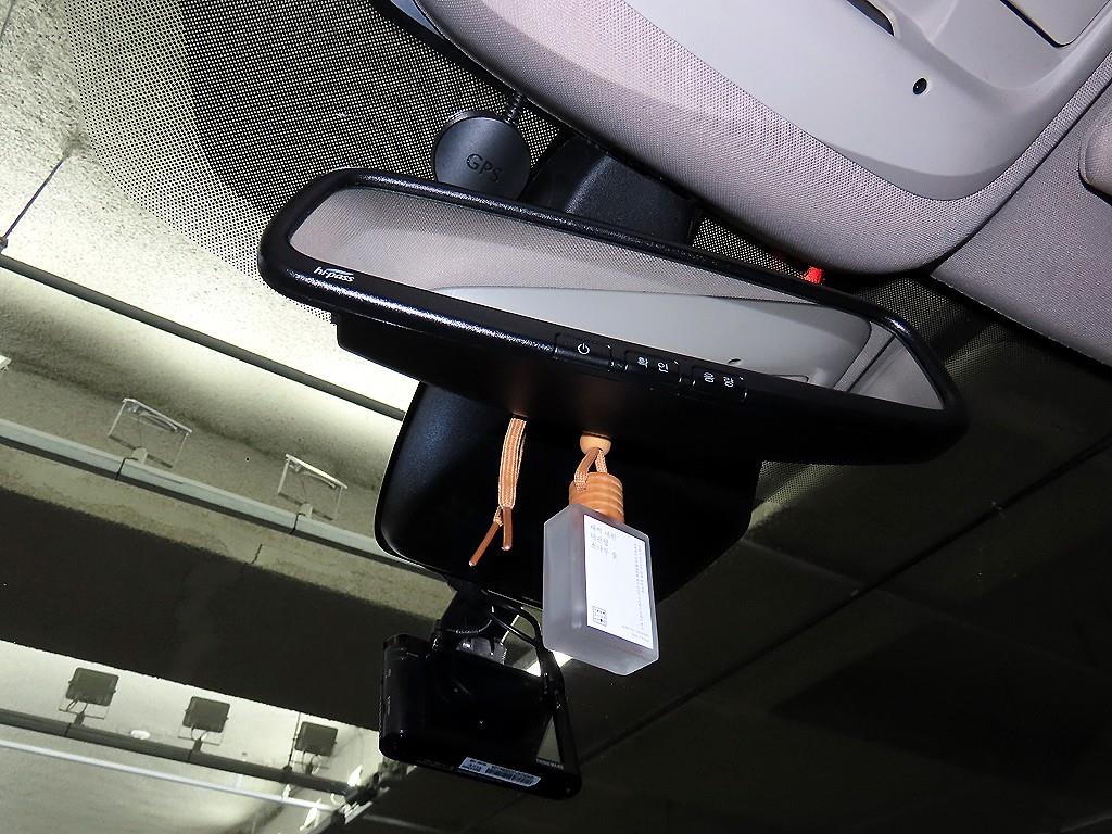 SAMSUNG QM6 2017 Blanco - Importación desde Corea - HF Imports Iquique - Foto 15