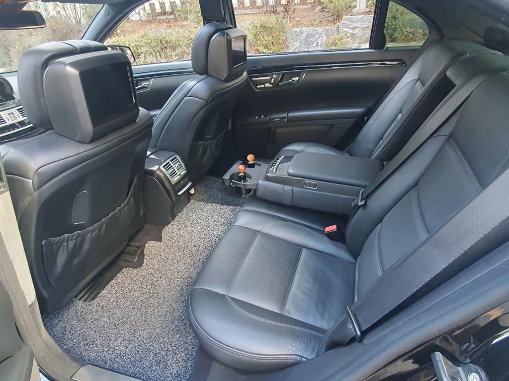 Mercedes Benz S Class - Vista 9