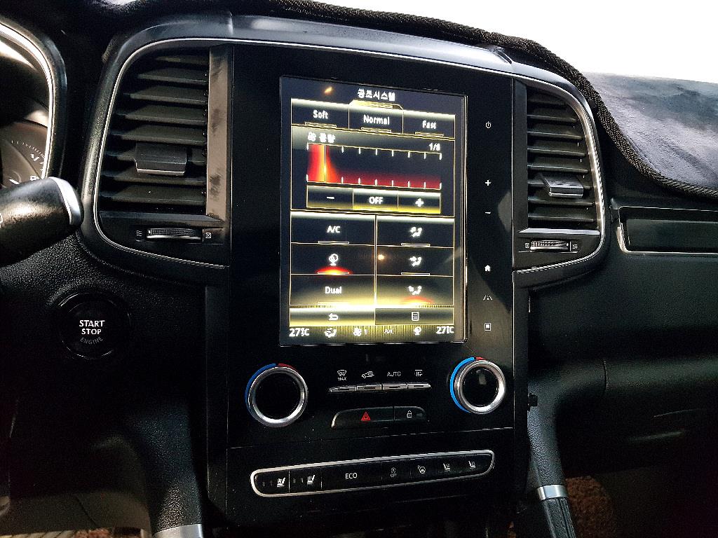 SAMSUNG QM6 - Vista 11