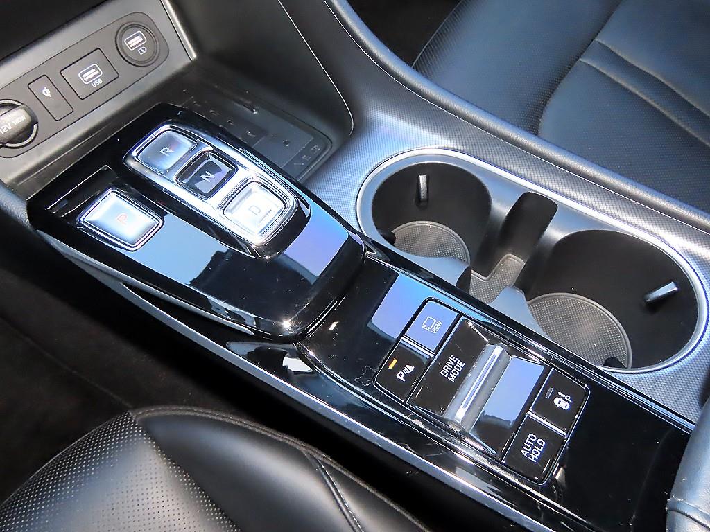 HYUNDAI Sonata - Vista 10