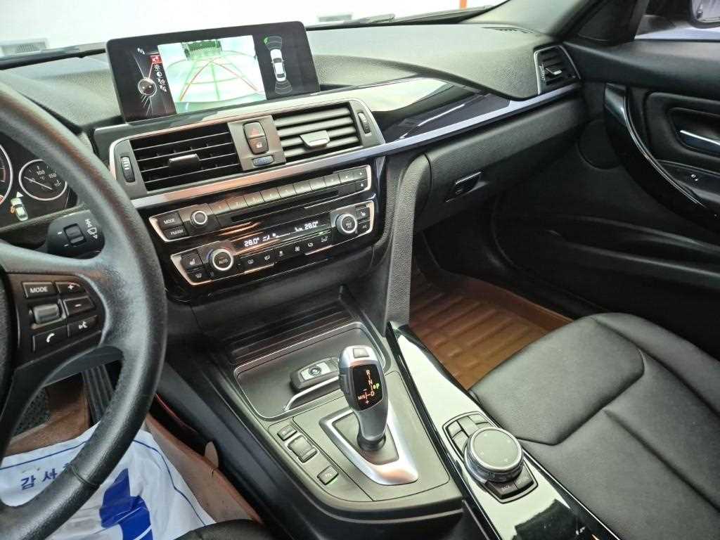 BMW 3 series - Vista 10