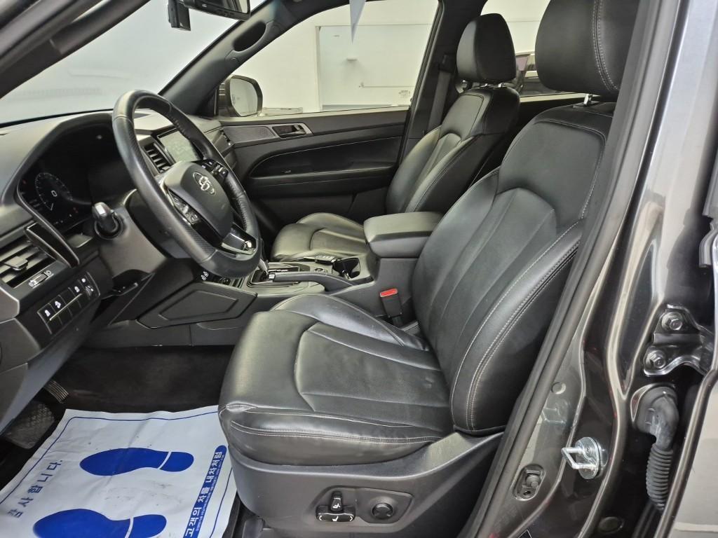 Ssangyong Rexton - Vista 11