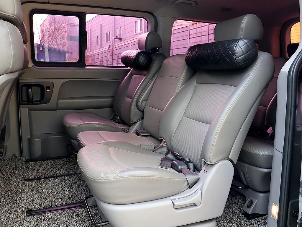 HYUNDAI Starex 2011 Plateado - Importación desde Corea - HF Imports Iquique - Foto 12