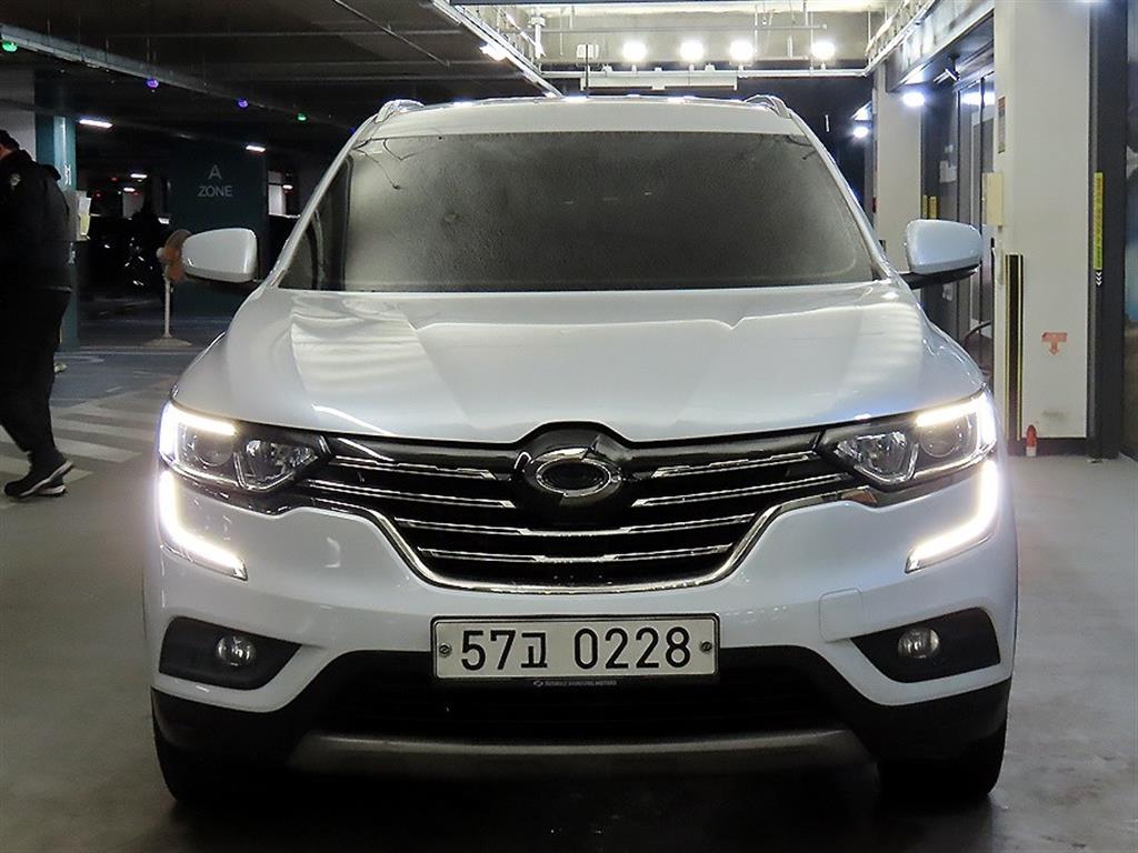 SAMSUNG QM6 - Vista 2