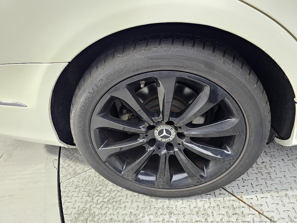 Mercedes Benz CLS Class 2017 the color of pearl - Importación desde Corea - HF Imports Iquique - Foto 20