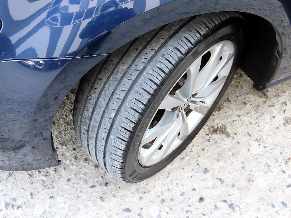 Volkswagen Golf 2015 Negro - Importación desde Corea - HF Imports Iquique - Foto 18