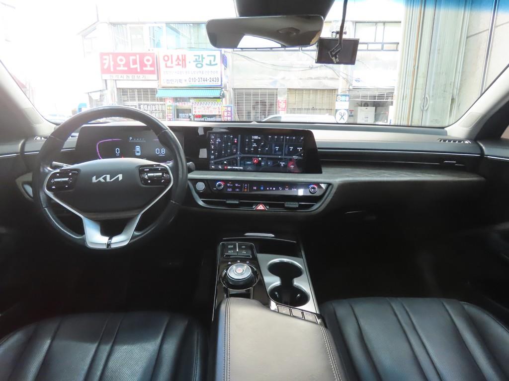 KIA K8 - Vista 7