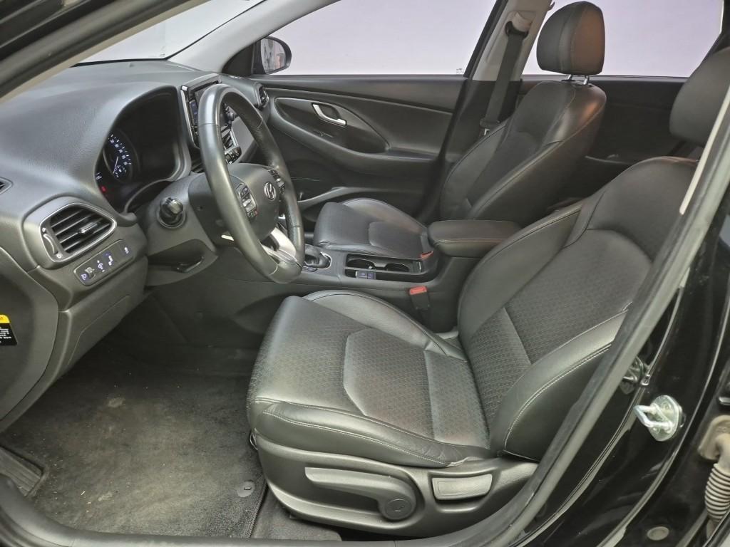 HYUNDAI i30 - Vista 11