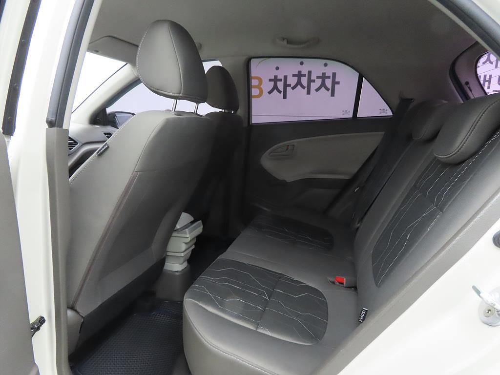 KIA Morning - Vista 6