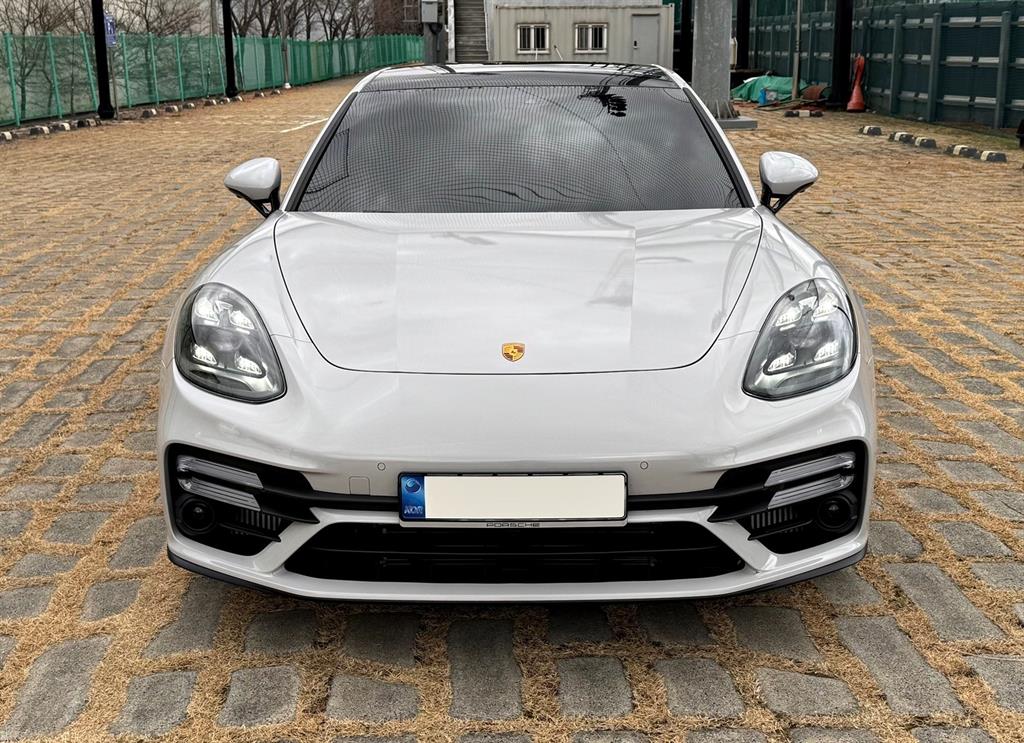 Porsche Panamera - Vista 6