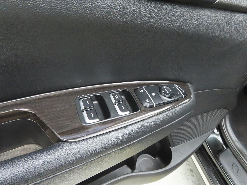 KIA K5 2016 Negro - Importación desde Corea - HF Imports Iquique - Foto 15