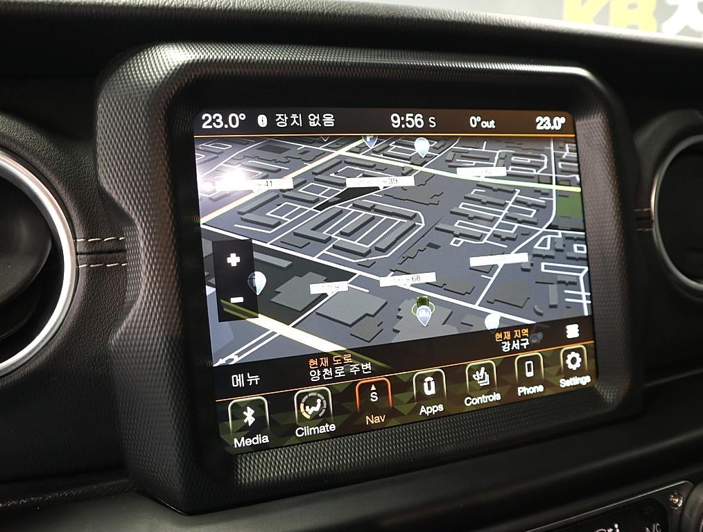 Jeep Wrangler - Vista 11