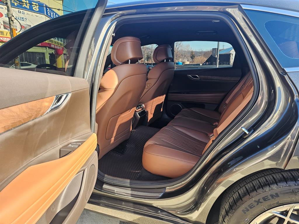 Genesis G80 - Vista 11