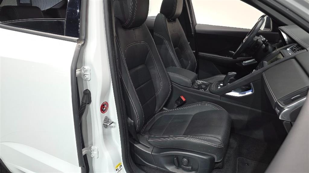 Jaguar E-PACE - Vista 10