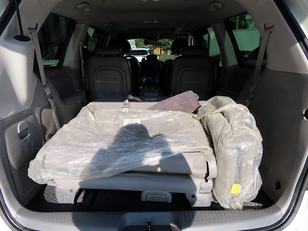 KIA Carnival 2012 Blanco - Importación desde Corea - HF Imports Iquique - Foto 17