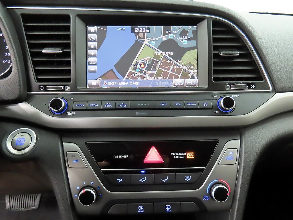 HYUNDAI Avante 2018 - Importación desde Corea - HF Imports Iquique - Foto 15