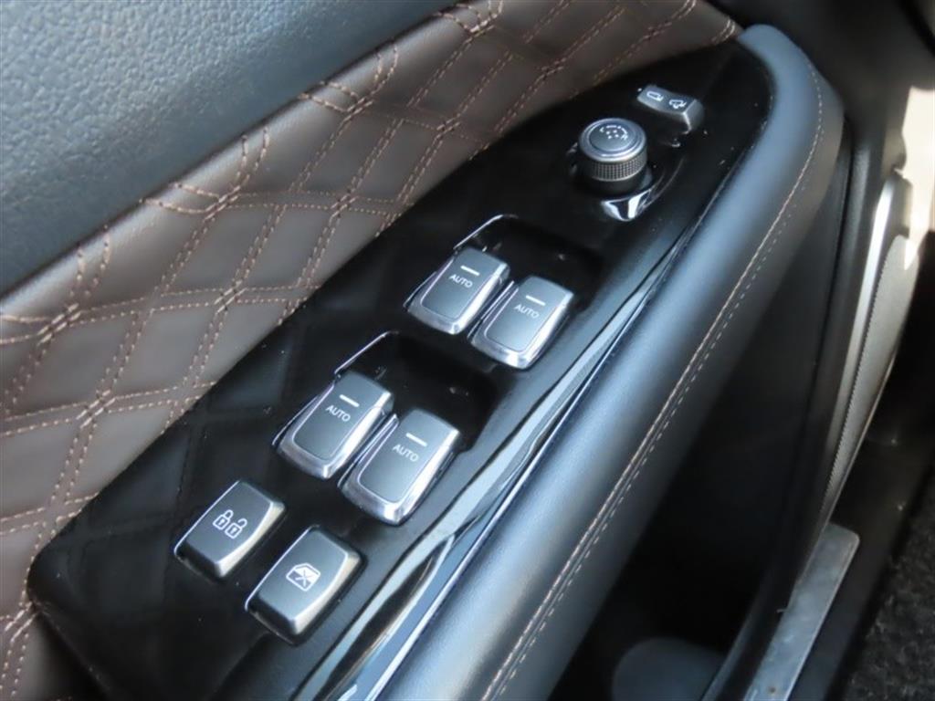 Ssangyong Rexton 2023 Negro - Importación desde Corea - HF Imports Iquique - Foto 12