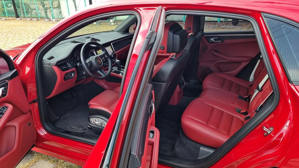 Porsche Macan - Vista 11