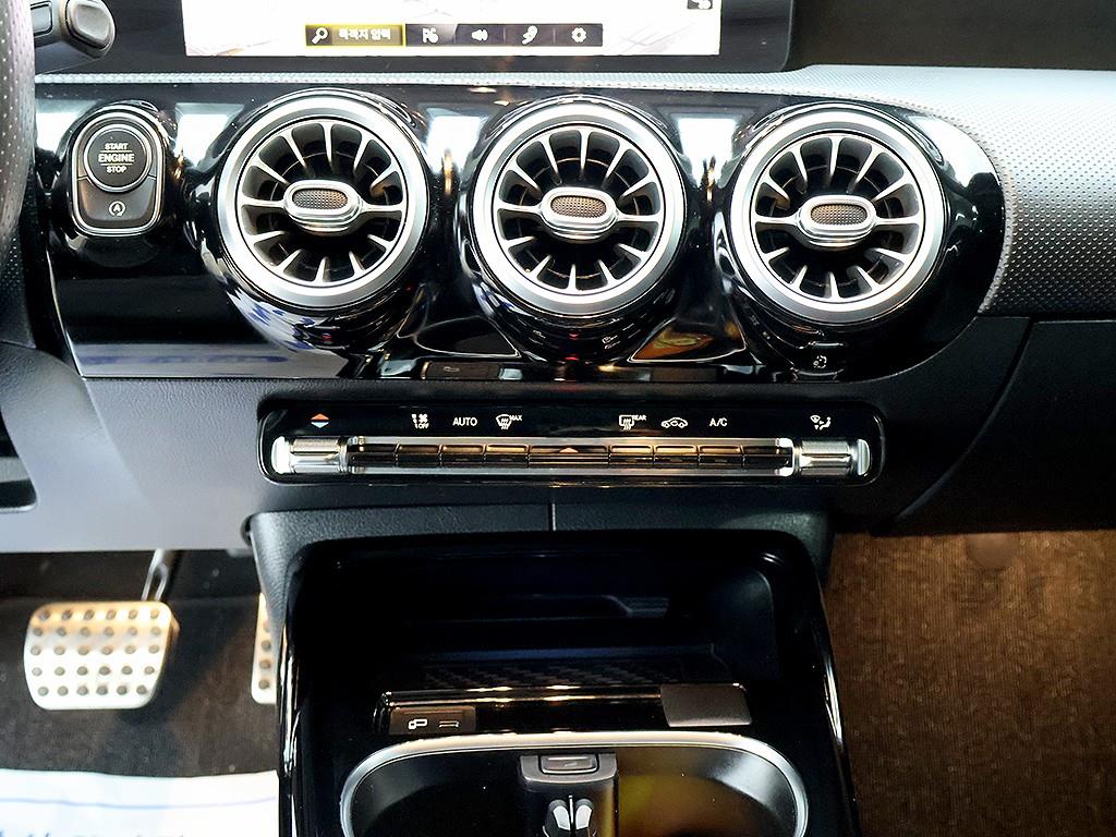 Mercedes Benz A Class 2021 Blanco - Importación desde Corea - HF Imports Iquique - Foto 9