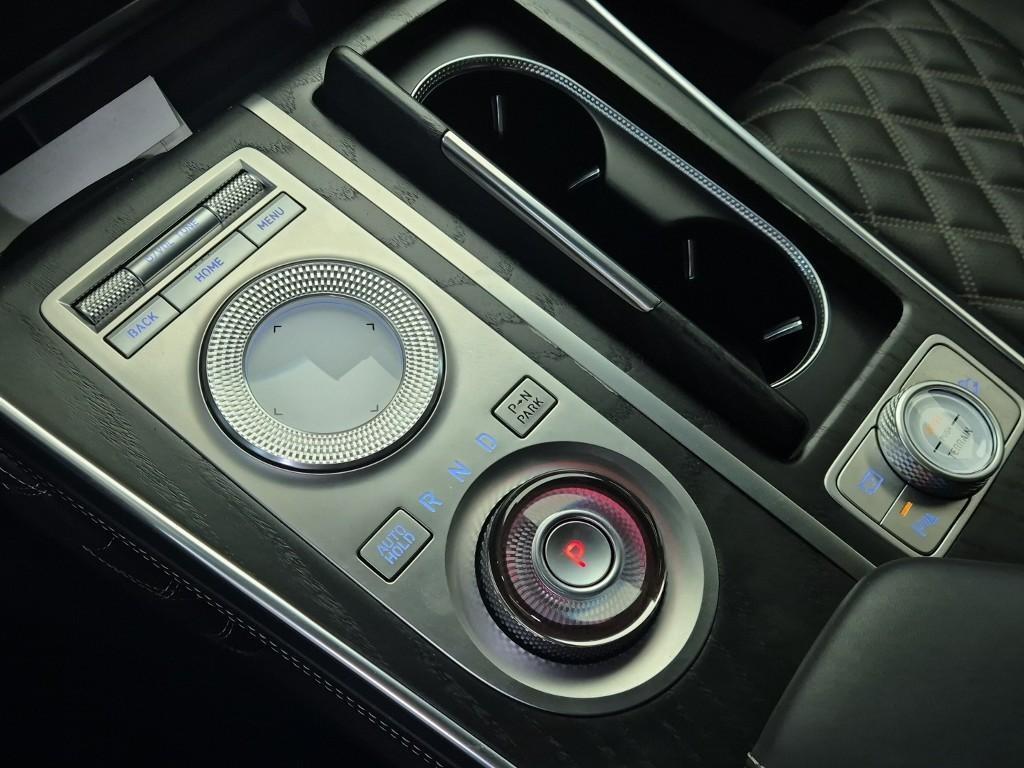 Genesis GV80 2022 Blanco - Importación desde Corea - HF Imports Iquique - Foto 18