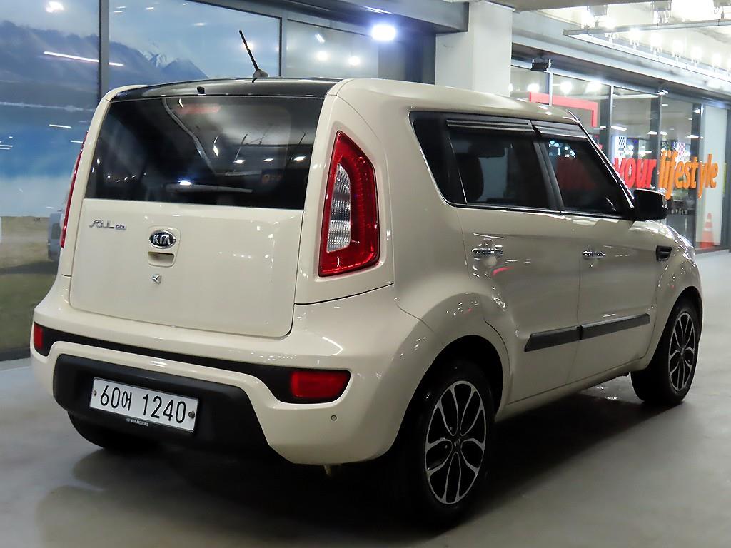 KIA Soul - Vista 4