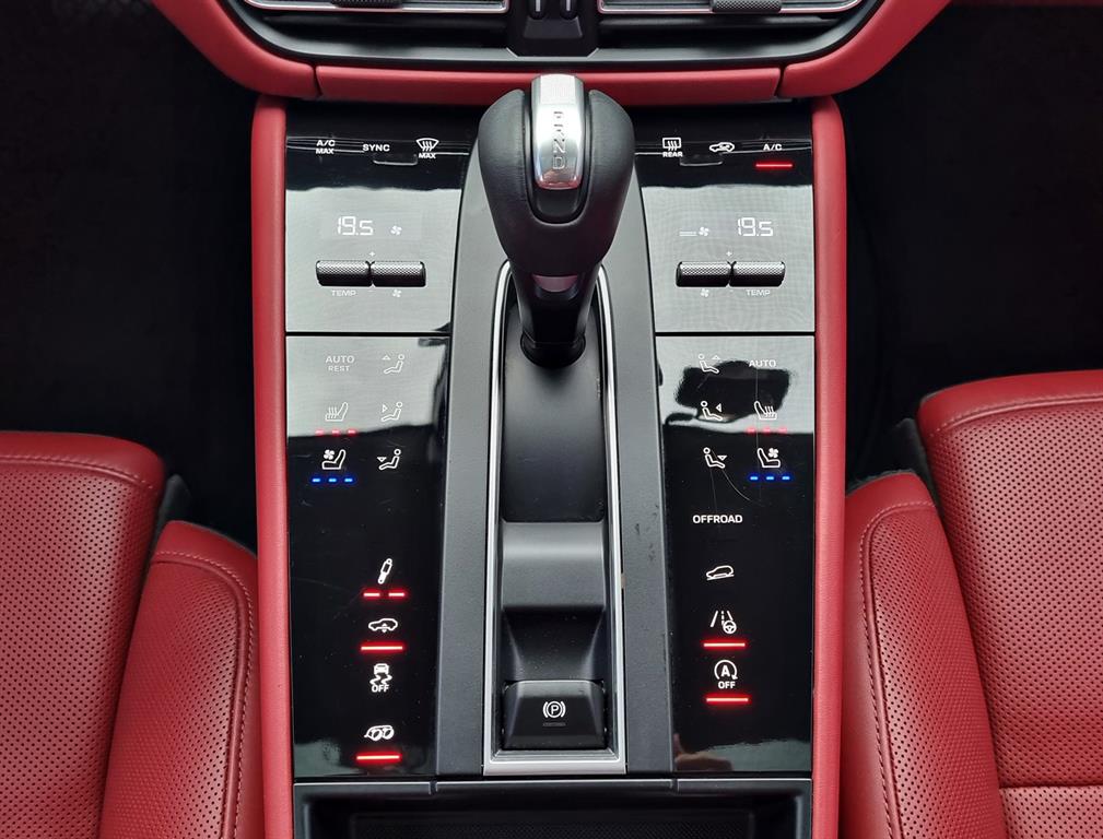 Porsche Macan 2023 Rojo - Importación desde Corea - HF Imports Iquique - Foto 15