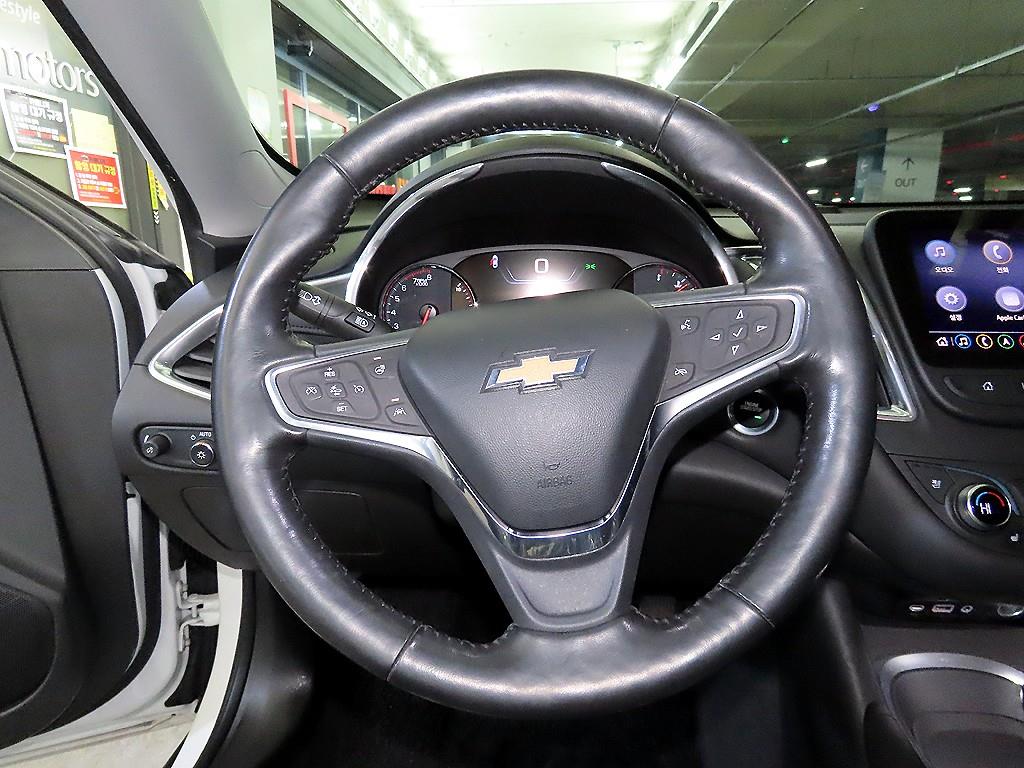 Chevrolet Malibu - Vista 8