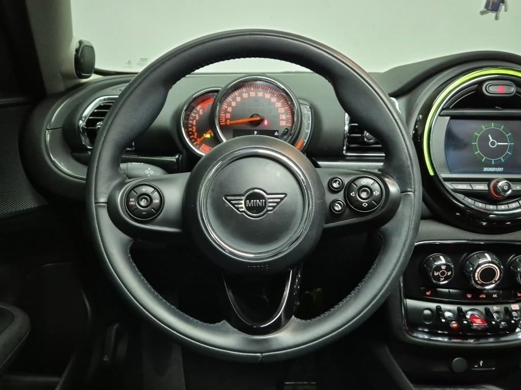 Mini Clubman - Vista 9