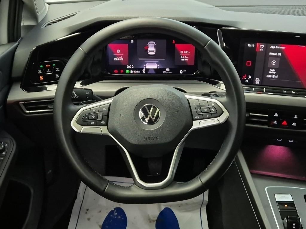 Volkswagen Golf - Vista 9