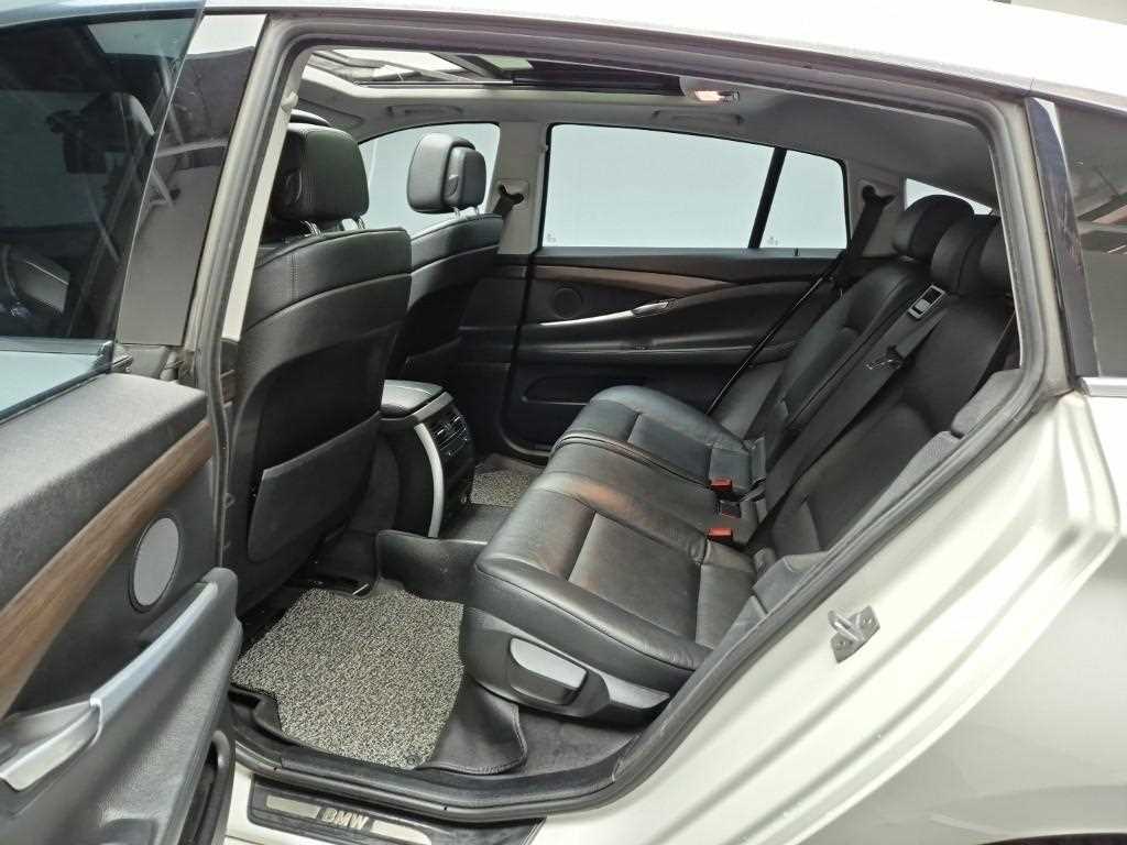 BMW Gran Turismo - Vista 12