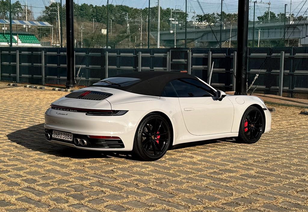 Porsche 911 - Vista 4