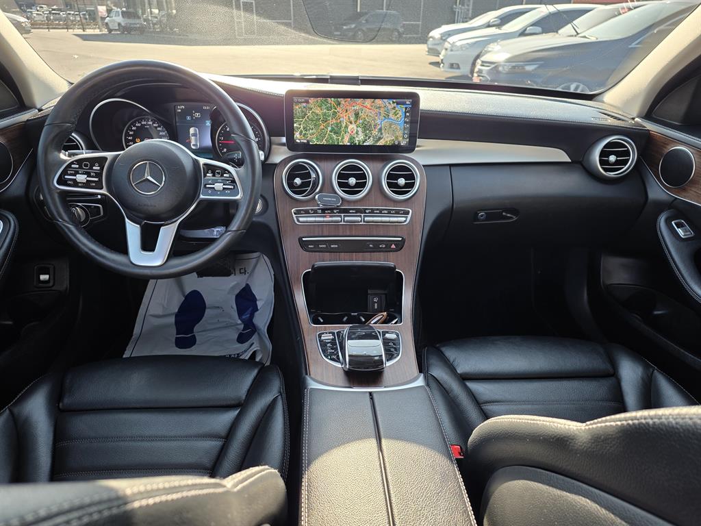 Mercedes Benz C Class - Vista 7