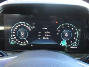 HYUNDAI Grandeur - Vista 10