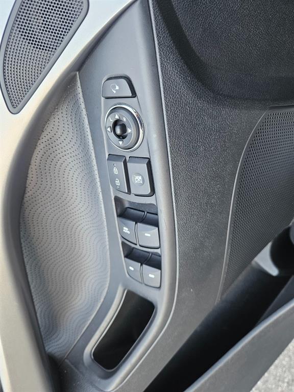 HYUNDAI Avante 2010 Plateado - Importación desde Corea - HF Imports Iquique - Foto 20