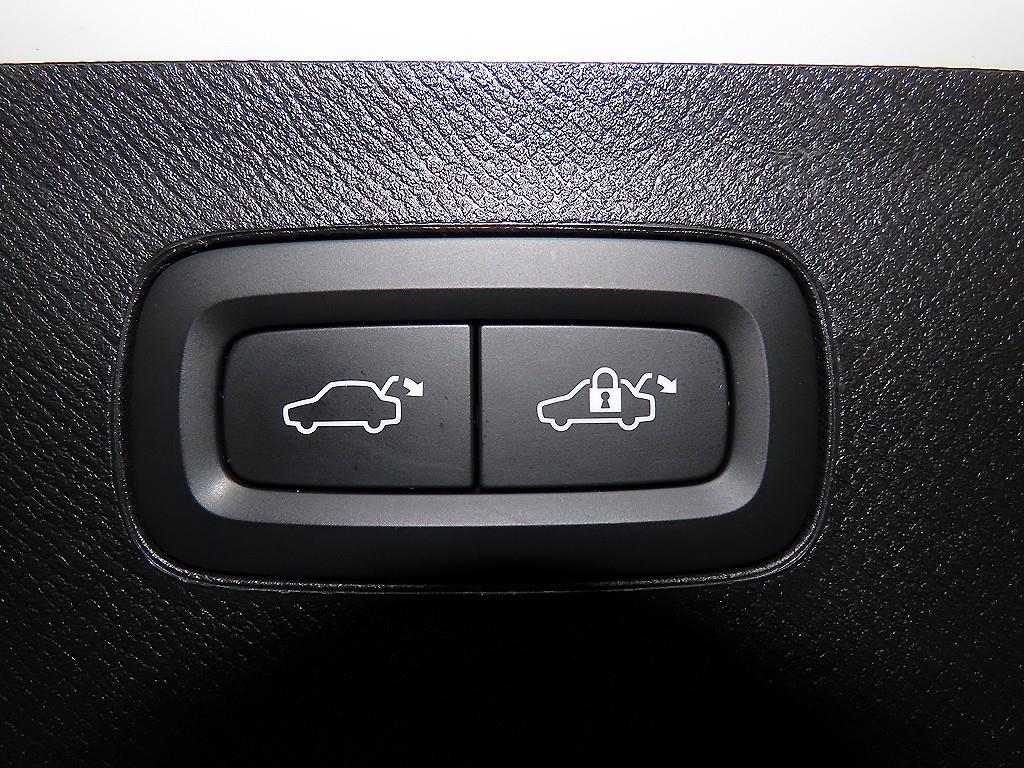 Volvo XC90 2023 Blanco - Importación desde Corea - HF Imports Iquique - Foto 15