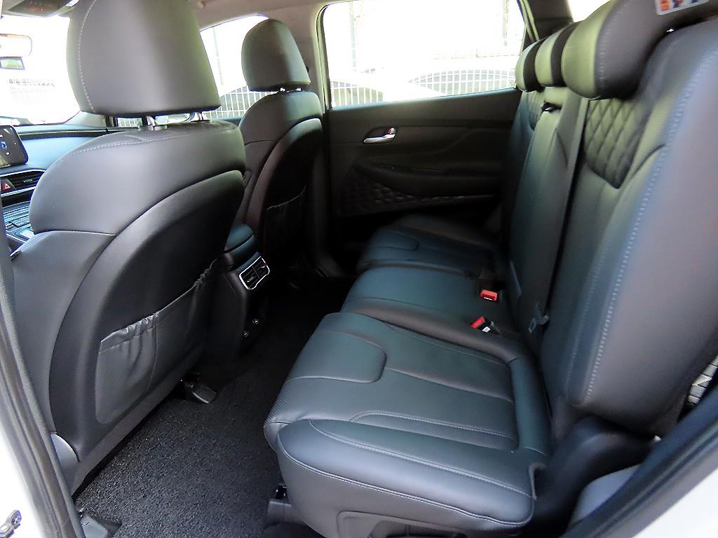 HYUNDAI Santa Fe - Vista 6