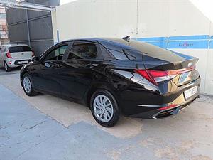 HYUNDAI Avante - Vista 8