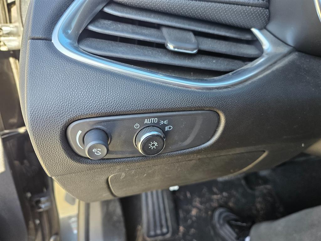 Chevrolet Malibu 2018 Gris - Importación desde Corea - HF Imports Iquique - Foto 14