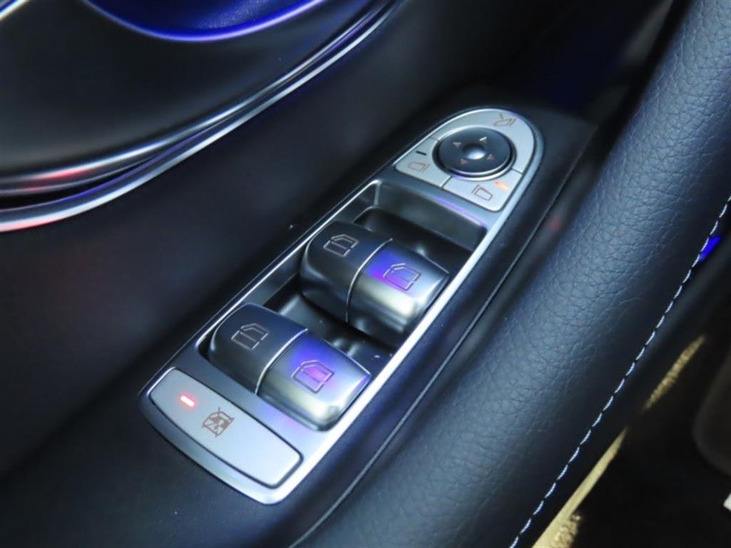 Mercedes Benz E class 2023 Gris - Importación desde Corea - HF Imports Iquique - Foto 12