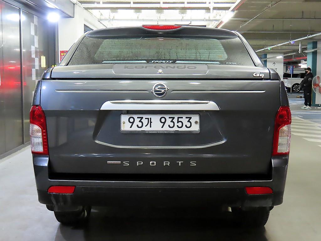 Ssangyong Korando - Vista 5