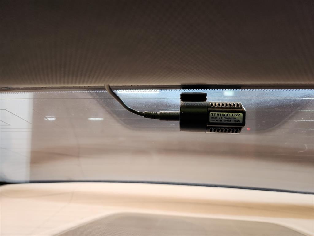 HYUNDAI Genesis - Vista 9