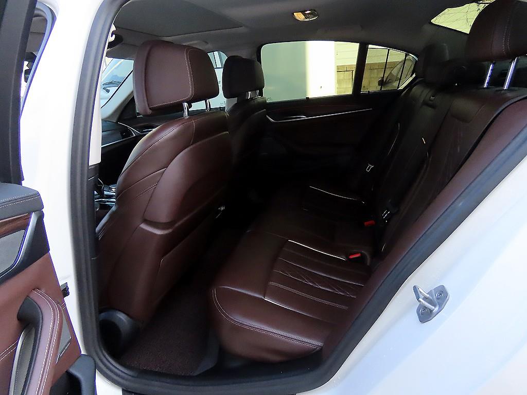 BMW 5 Series - Vista 6