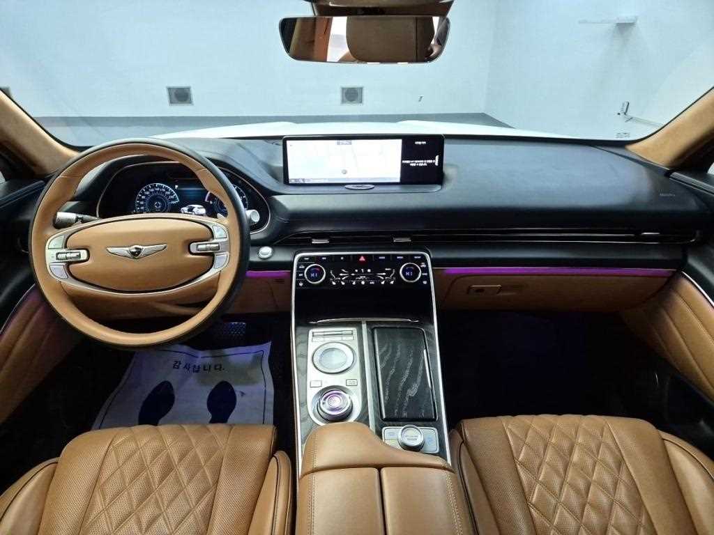 Genesis GV80 - Vista 7