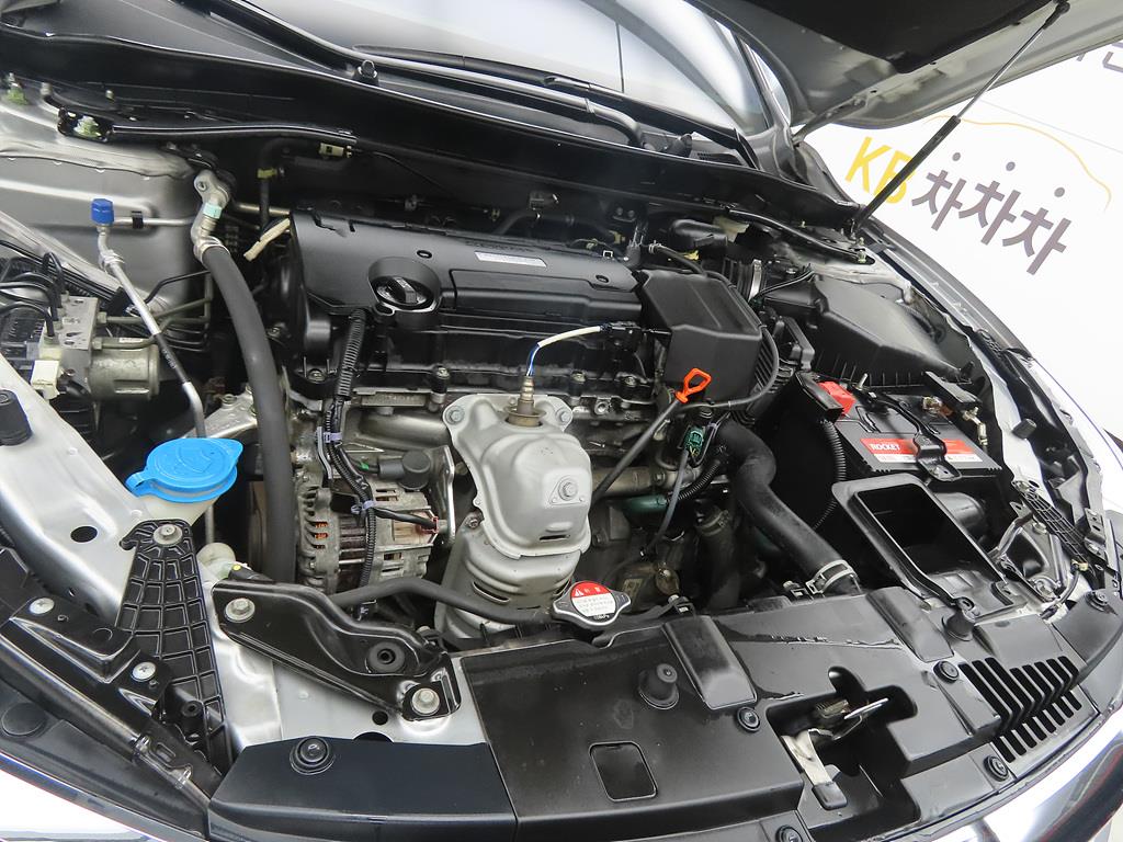 Honda Accord 2017 Plateado - Importación desde Corea - HF Imports Iquique - Foto 19