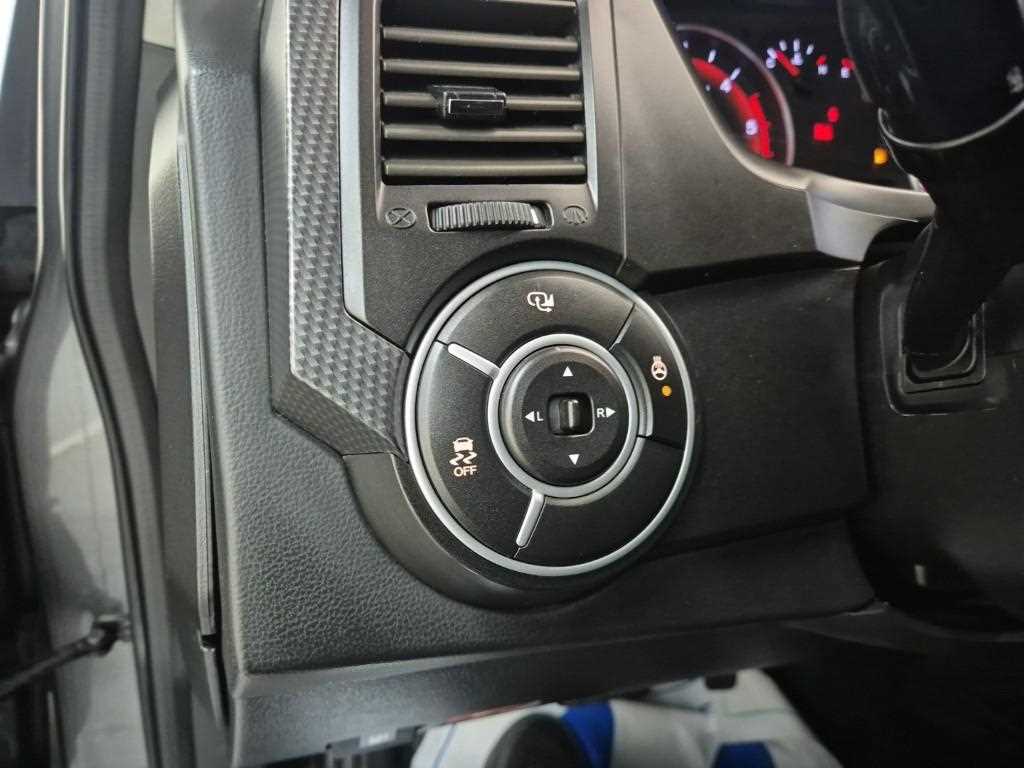 Ssangyong Korando 2016 Gris - Importación desde Corea - HF Imports Iquique - Foto 18