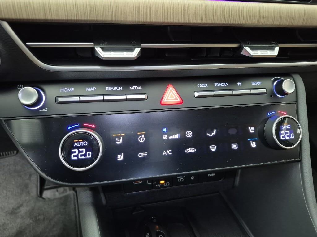 HYUNDAI Sonata - Vista 10