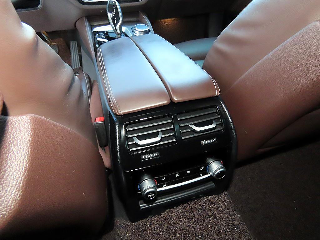 BMW 5 Series 2023 Blanco - Importación desde Corea - HF Imports Iquique - Foto 16